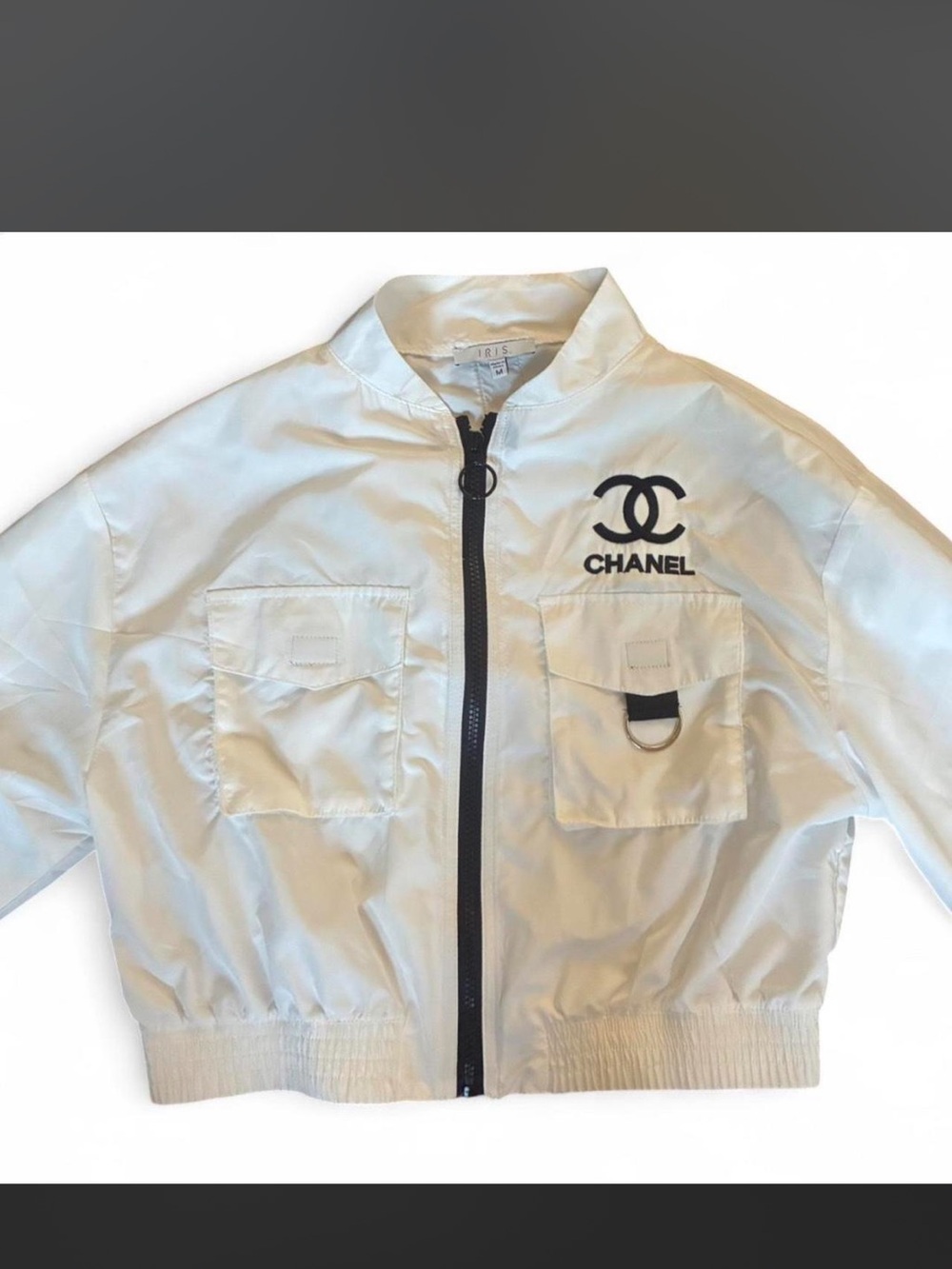 Designe - Picture 3 of 3